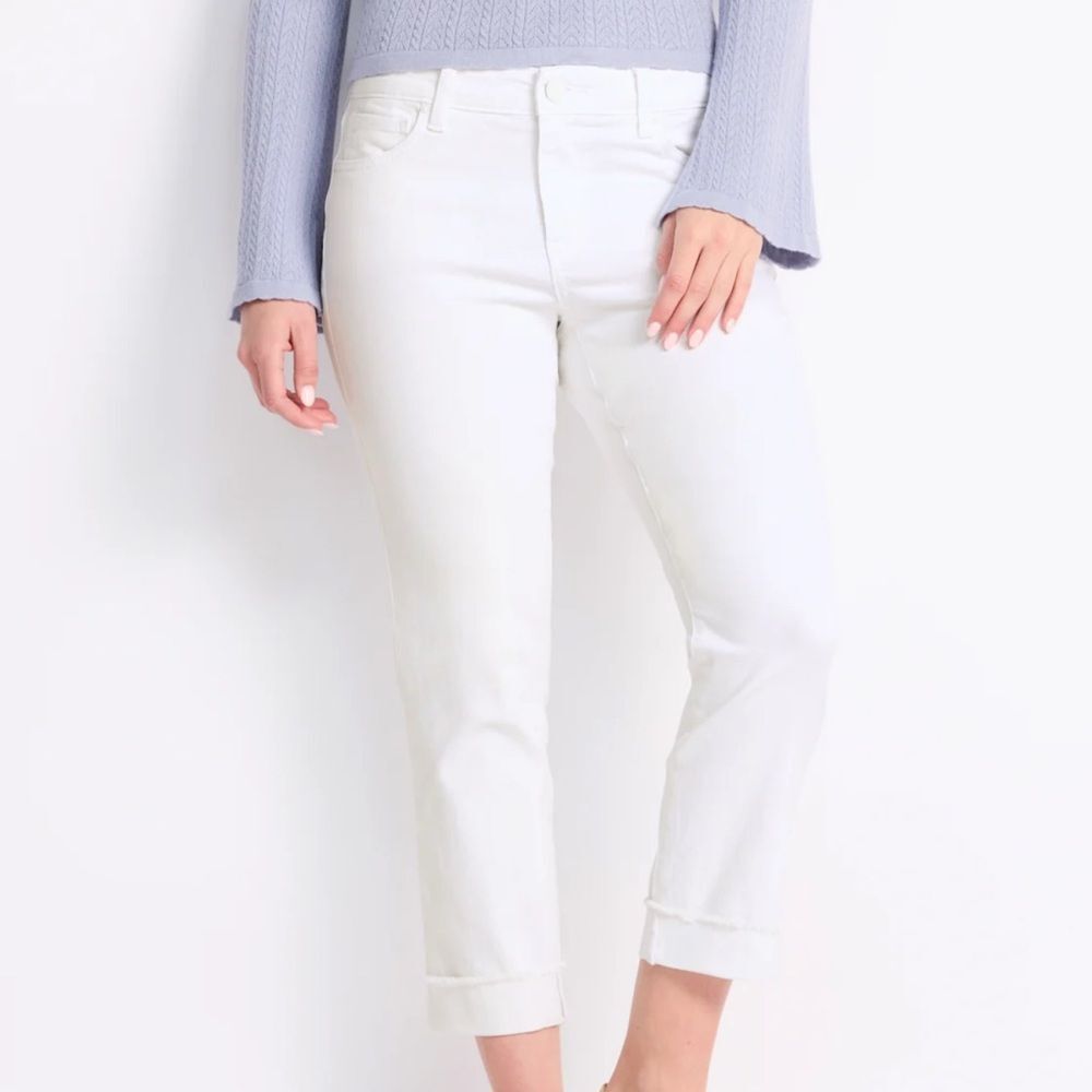 KUT FROM THE KLOTH
Amy Frayed‎ Hem Crop Straight Leg Jean White 6 Stitch Fix Nwt